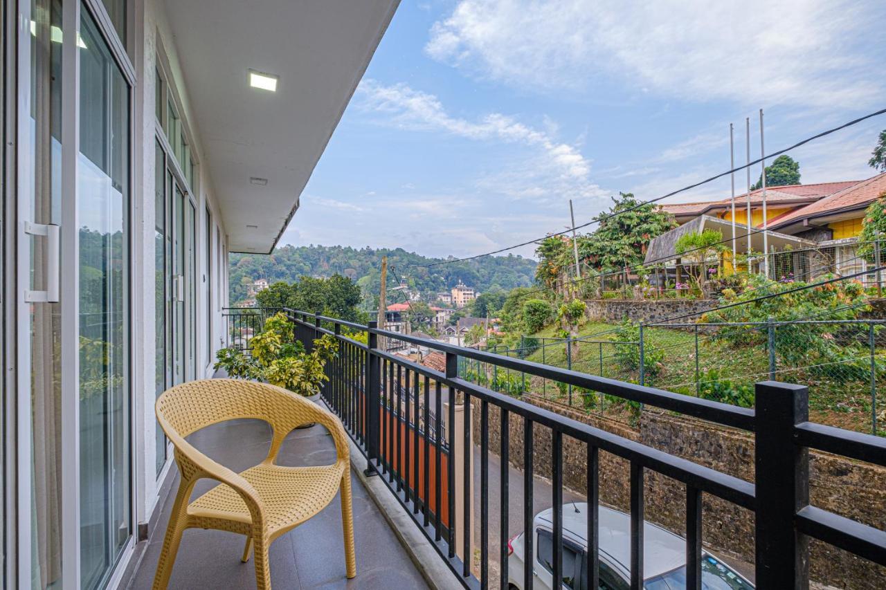 Queens Mount Ridge Kandy Exterior photo